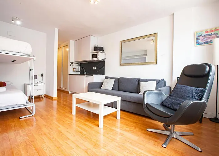 Holidays, Mont Blanc Estudio En Pradollano & Parking